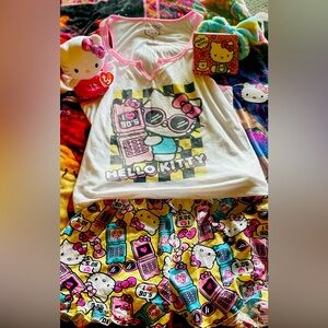 NWT hello kitty bundle